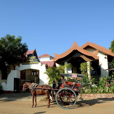 Manisanda Hotel Баган Экстерьер фото