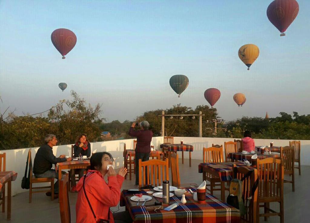 Manisanda Hotel Баган Экстерьер фото
