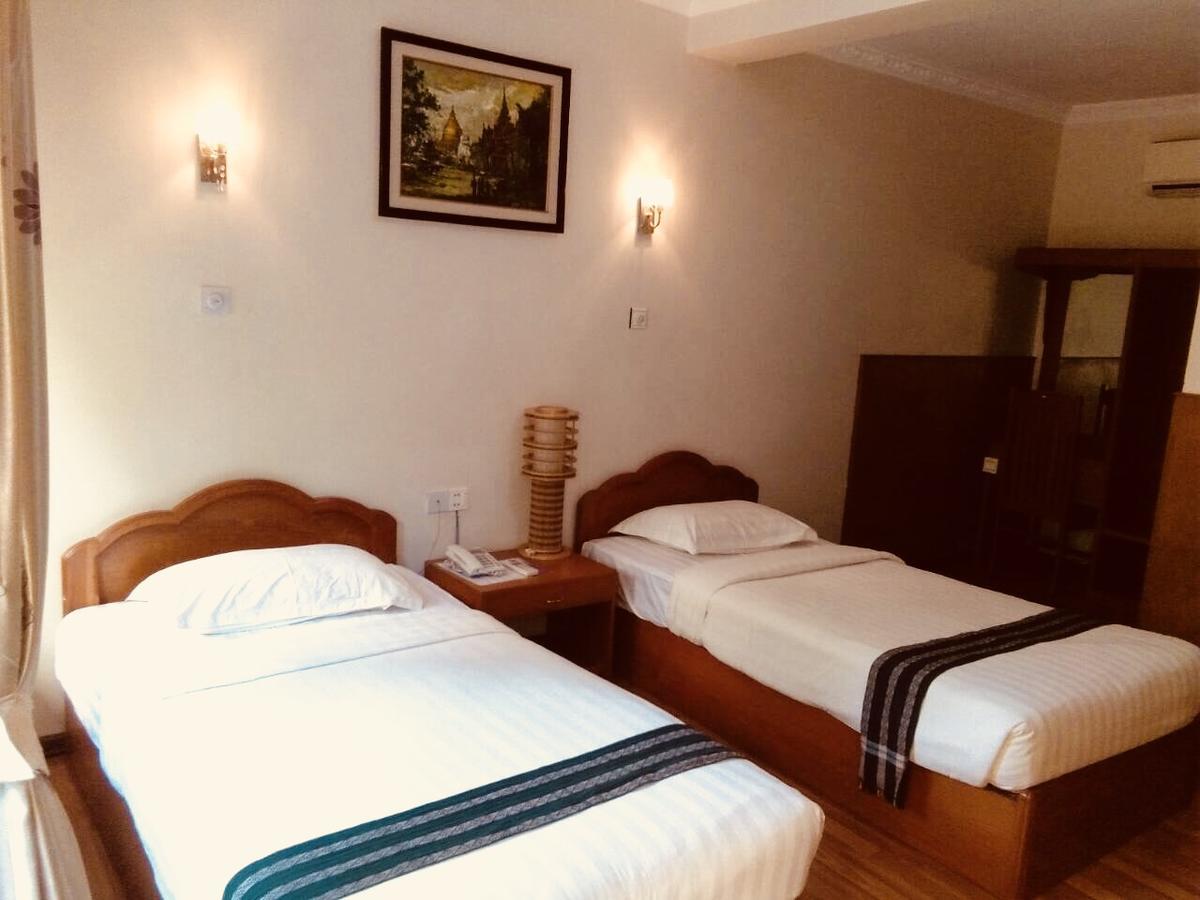 Manisanda Hotel Баган Экстерьер фото
