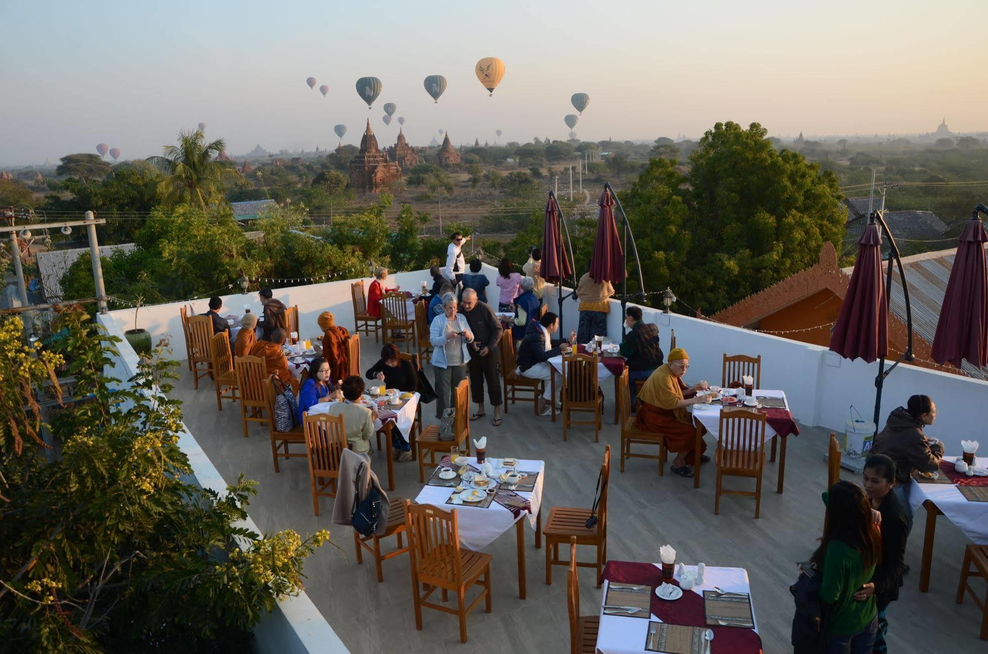 Manisanda Hotel Баган Экстерьер фото